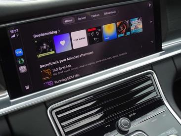 Porsche Panamera II GTS — photo 39