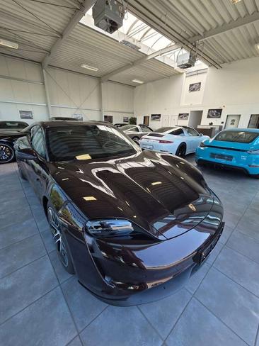Porsche Taycan — photo 5