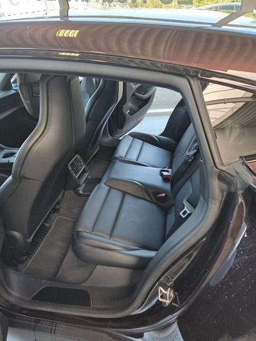 Porsche Taycan — photo 9