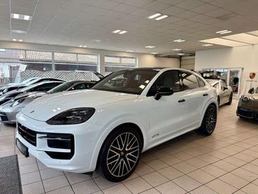 Porsche Cayenne III GTS — photo 2