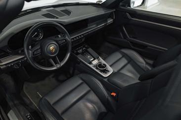 Porsche 991 I Targa 4 — photo 13