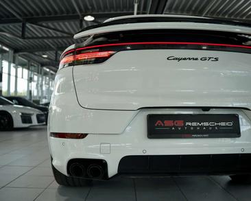 Porsche Cayenne III GTS — photo 14