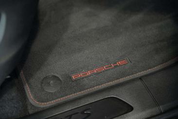 Porsche Cayenne III GTS — photo 18