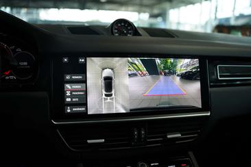 Porsche Cayenne III GTS — photo 38