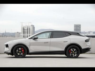 Lotus Eletre