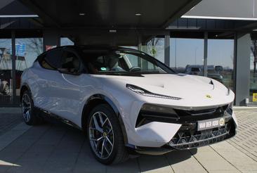 Lotus Eletre 450 — photo 3