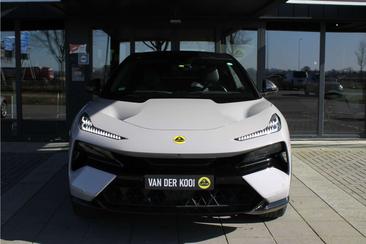 Lotus Eletre 450 — photo 4