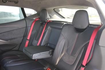 Lotus Eletre 450 — photo 12