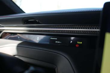 Lotus Eletre 450 — photo 16
