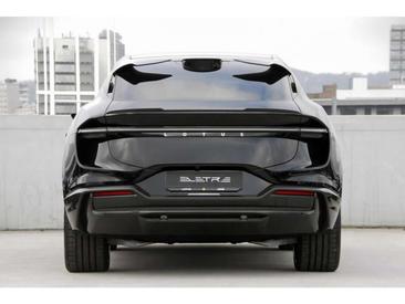 Lotus Eletre — photo 5
