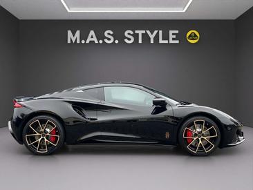 Lotus Emira — photo 9