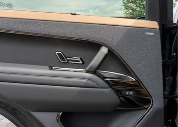 Land Rover Range Rover Sport Autobiography P550e — photo 22