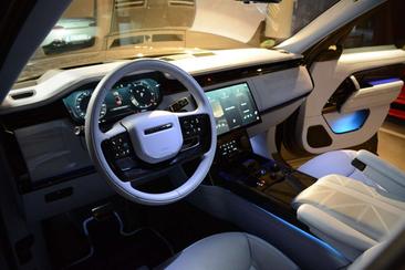 Land Rover Range Rover Autobiography LWB AWD Aut. 4.4 V8 MHEV — photo 7