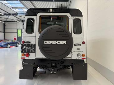 Land Rover Defender Heritage — photo 3