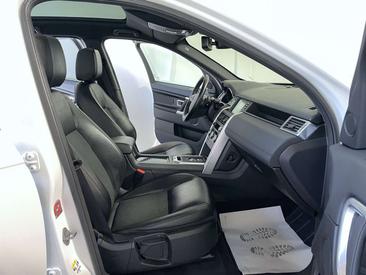 Land Rover Discovery Sport — photo 10