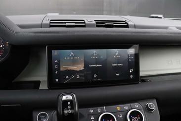 Land Rover Defender 110 First Edition 3.0 D250 — photo 5