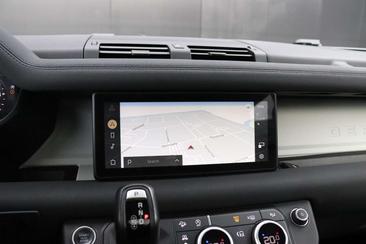 Land Rover Defender 110 First Edition 3.0 D250 — photo 8