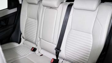Land Rover Discovery Sport HSE 2.0D TD4 MHEV AWD Auto 163 — photo 5