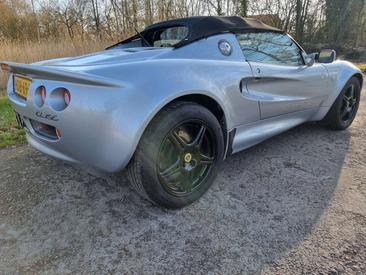 Lotus Elise S1 — photo 5