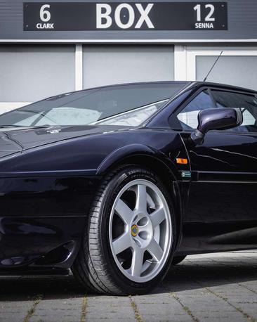 Lotus Esprit — photo 7