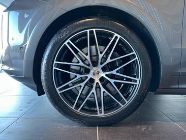 Porsche Cayenne III S Coupé — photo 8