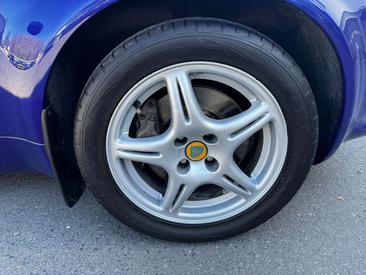 Lotus Elise — photo 12