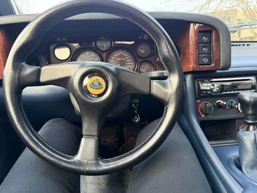 Lotus Esprit S4S — photo 14