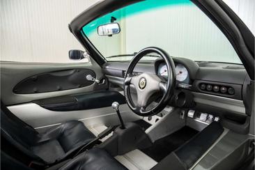 Lotus Elise — photo 11