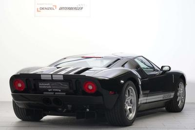 Ford GT