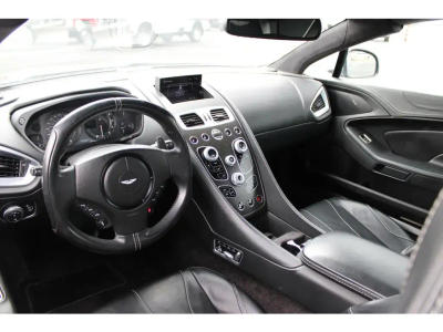 Aston Martin Vanquish II Vanquish Centenary Edition Volante