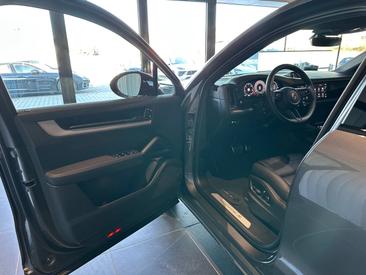 Porsche Cayenne III S Coupé — photo 36