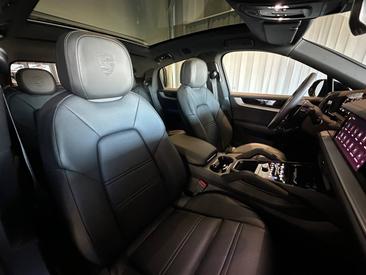 Porsche Cayenne III S Coupé — photo 44