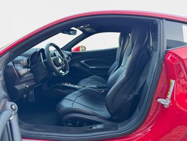 Ferrari F8 Tributo — photo 6