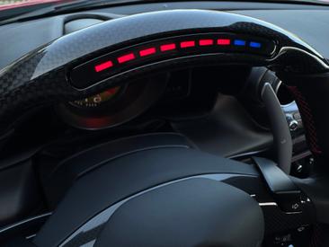 Ferrari F8 Tributo — photo 8