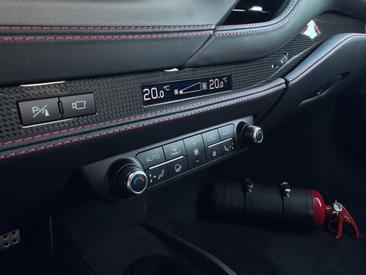Ferrari F8 Tributo — photo 12