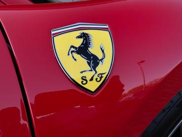 Ferrari F8 Tributo — photo 22