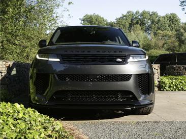 Land Rover Range Rover Sport P550e SV-Dynamic — photo 14