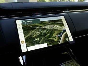 Land Rover Range Rover Sport P550e SV-Dynamic — photo 23