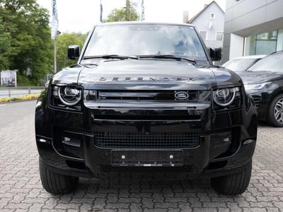 Land Rover Defender 110 X-Dynamic SE D250