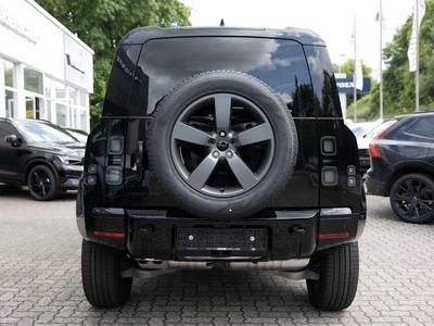 Land Rover Defender 110 X-Dynamic SE D250