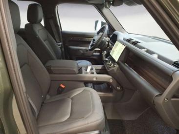 Land Rover Defender 110 D200 X-DYNAMIC SE PANODACH AHK BLAC Vert — photo 3