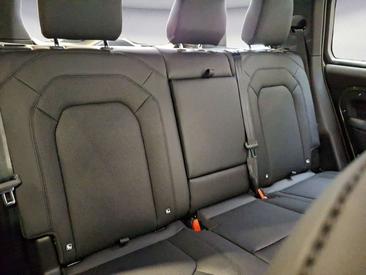 Land Rover Defender 110 D200 X-DYNAMIC SE PANODACH AHK BLAC Vert — photo 5