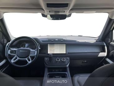 Land Rover Defender 110 SE AWD Auto 3.0D I6 200 — photo 4