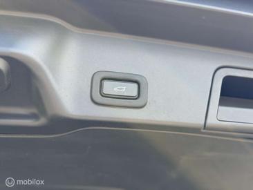 Land Rover Range Rover Evoque R-Dynamic First Edition P250 AWD — photo 19
