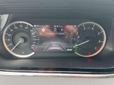 Land Rover Range Rover Evoque P300e R-Dynamic S Blanc — photo 22