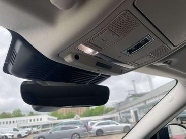 Land Rover Range Rover Evoque P300e R-Dynamic S Blanc — photo 32