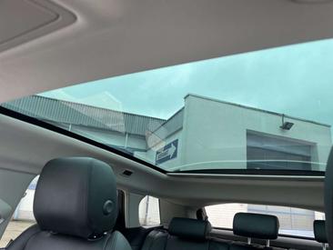 Land Rover Range Rover Evoque P300e R-Dynamic S Blanc — photo 34