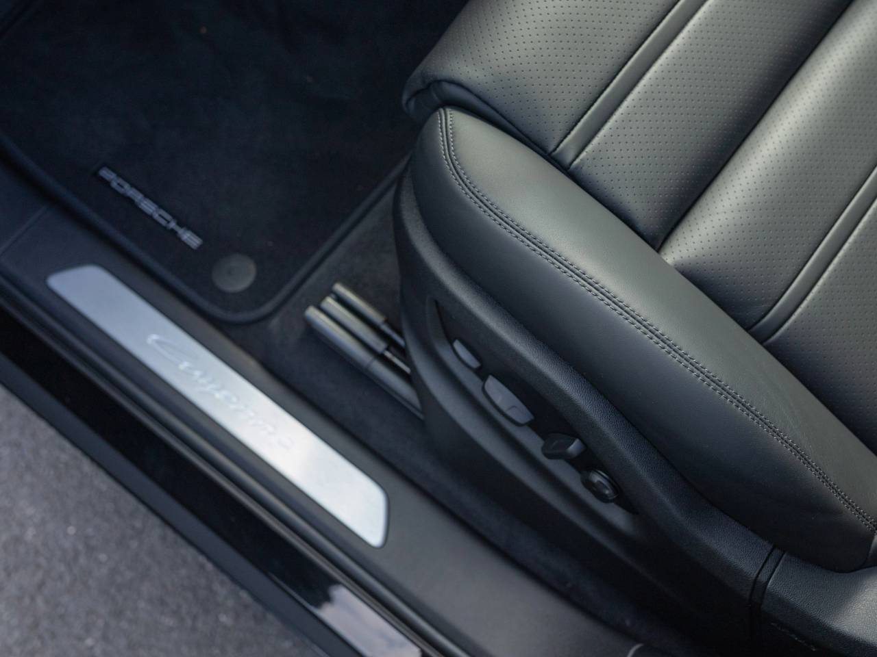 Porsche Cayenne III ph2 E-Hybrid Coupé - 2025 - Joinsteer - #30