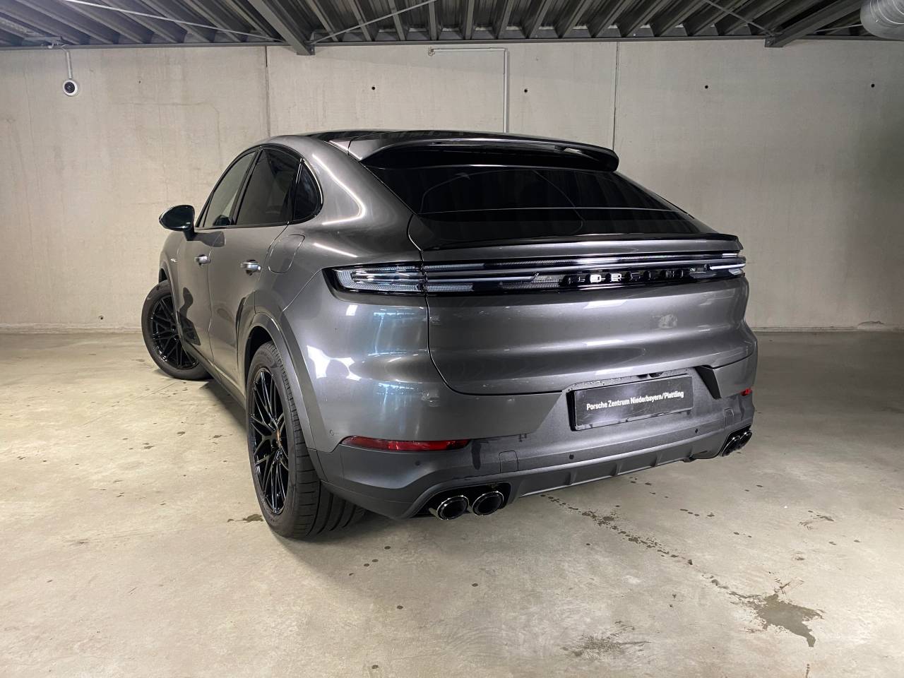 Porsche Cayenne III ph2 E-Hybrid Coupé - 2025 - Joinsteer - #3