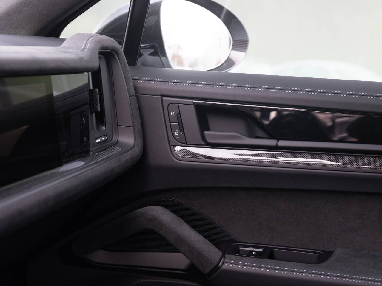Porsche Cayenne III ph2 Turbo E-Hybrid - 2025 - Joinsteer - #27